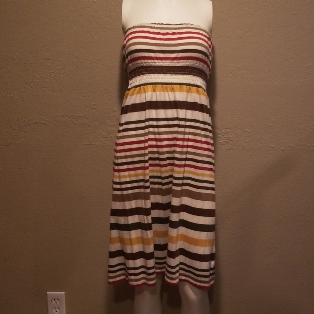 Strapless dress